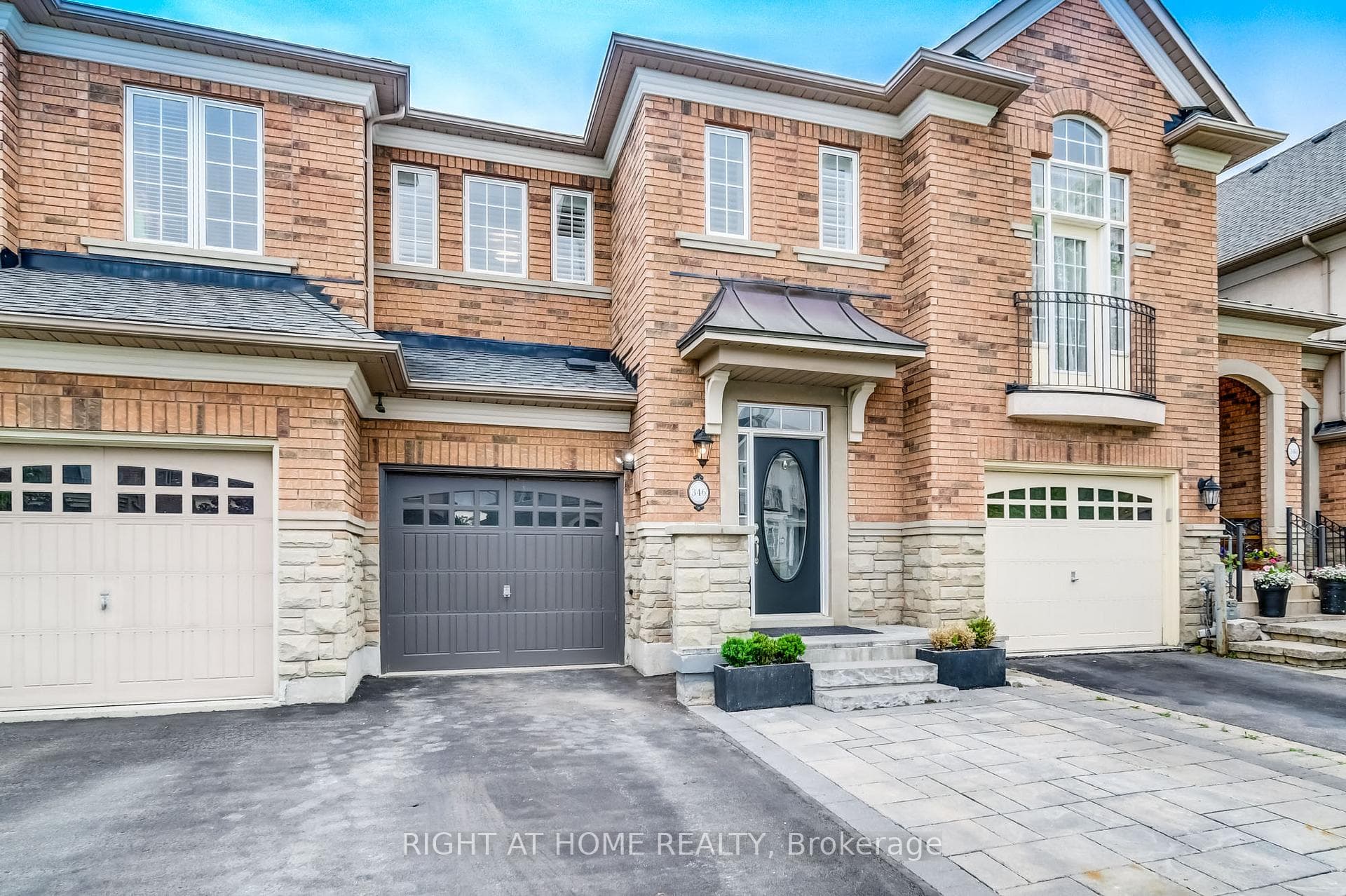 346 Creek Path Avenue