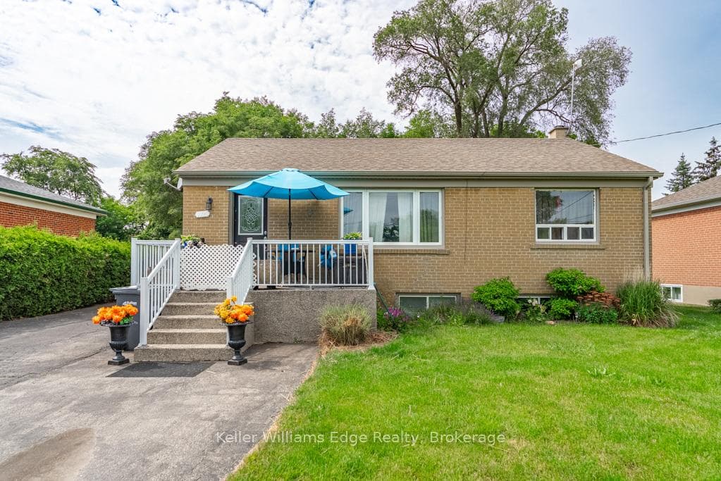 1025 Pinegrove Road