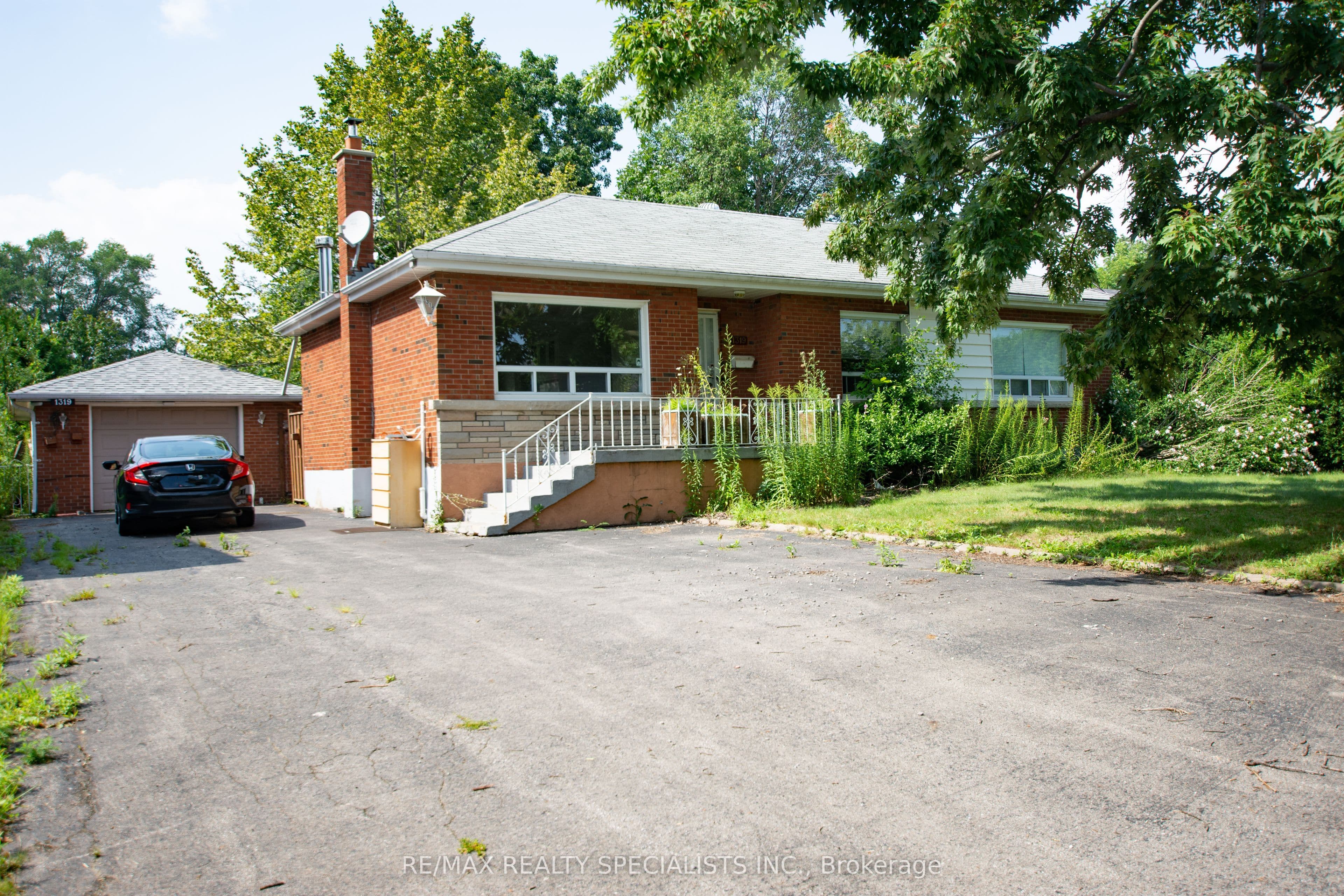 1319 Rebecca Street