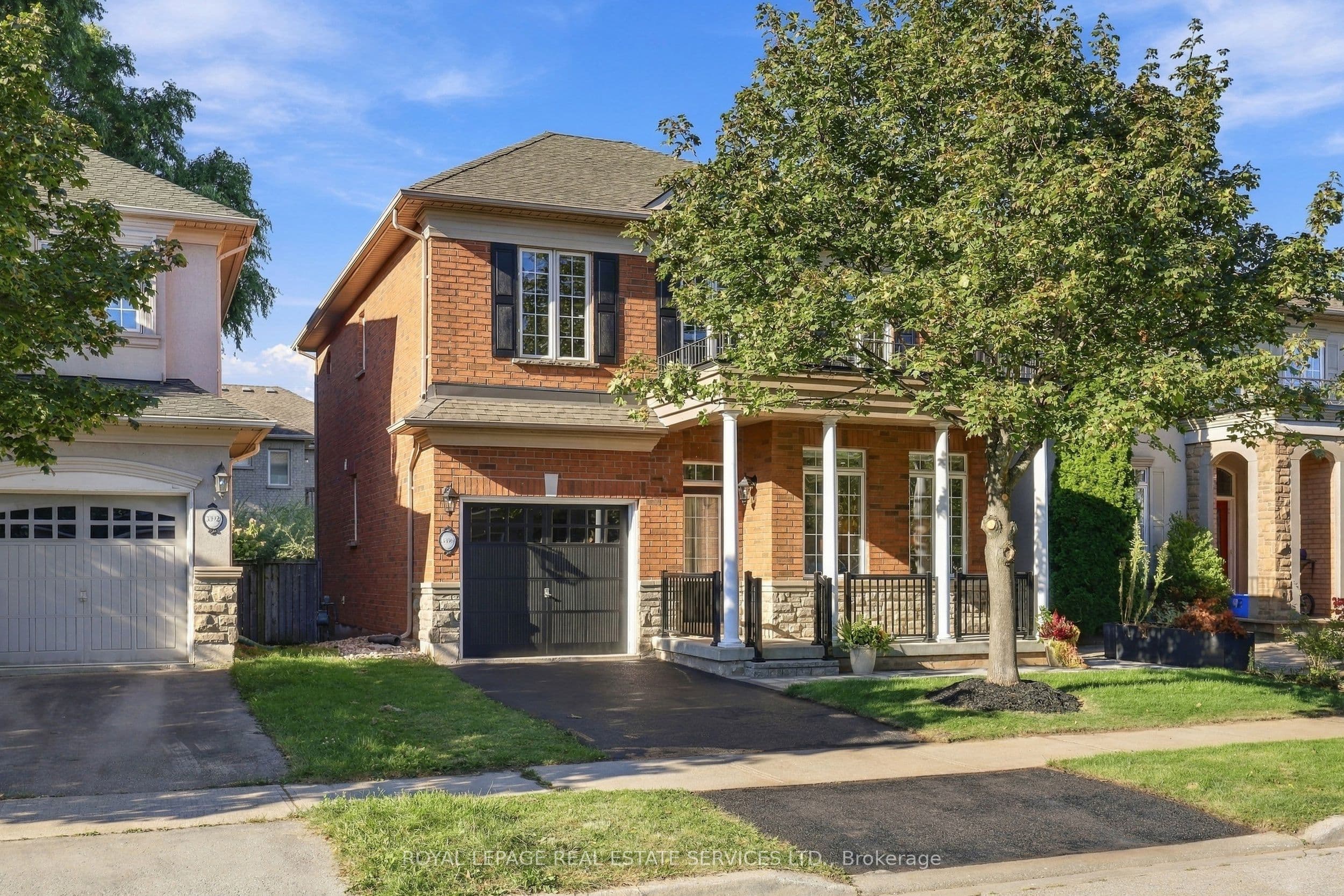 3396 Hayhurst Crescent
