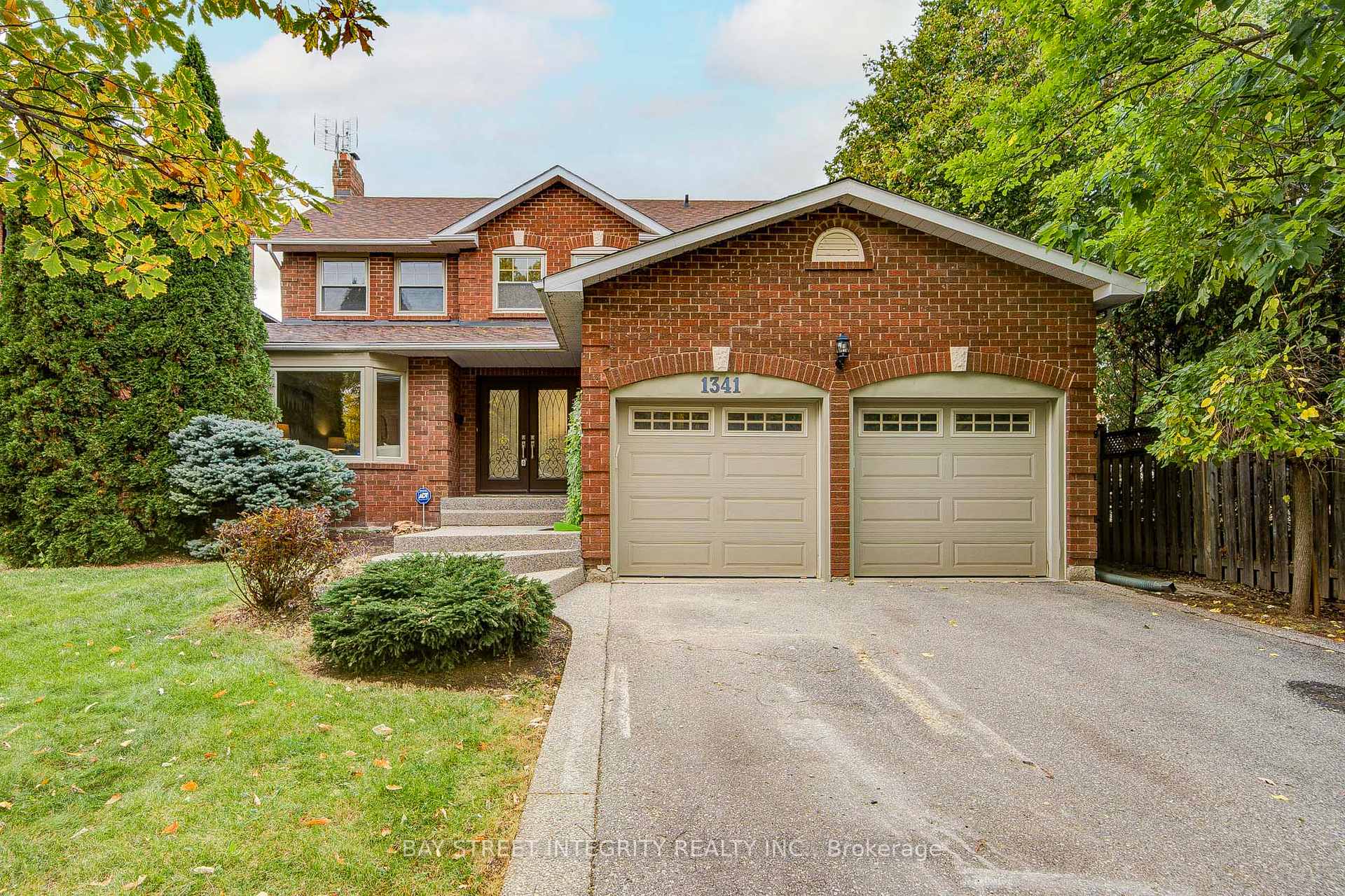 1341 Old English Lane