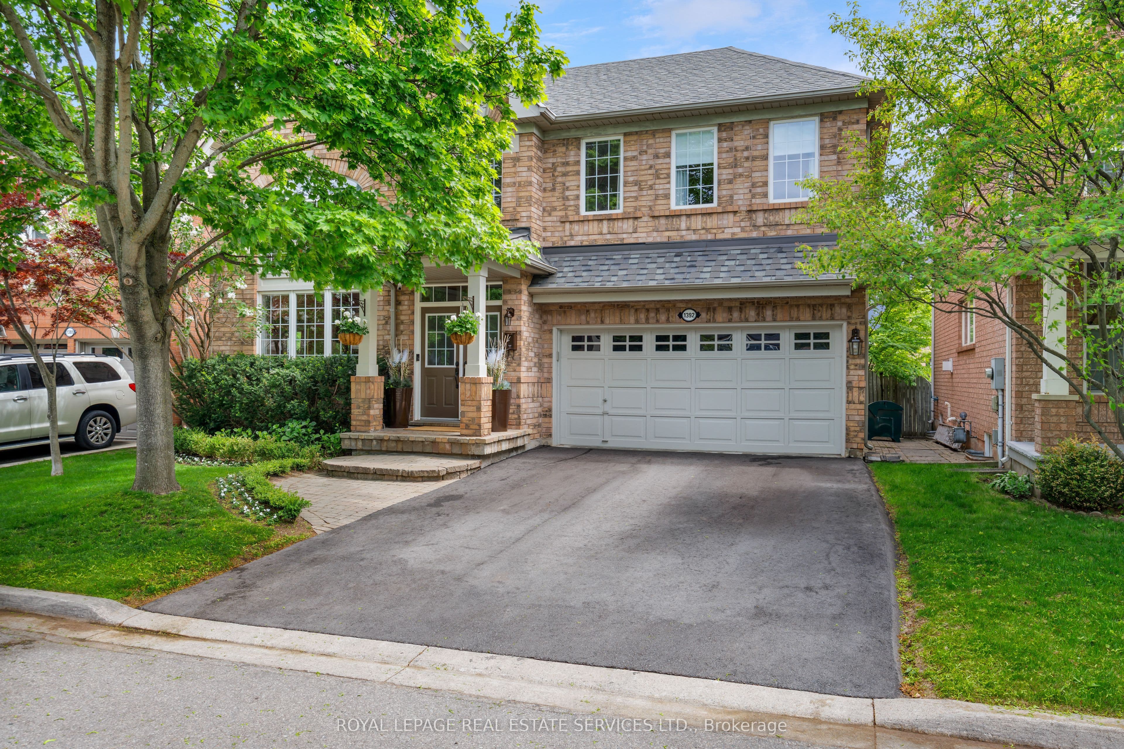 1392 Pinecliff Road