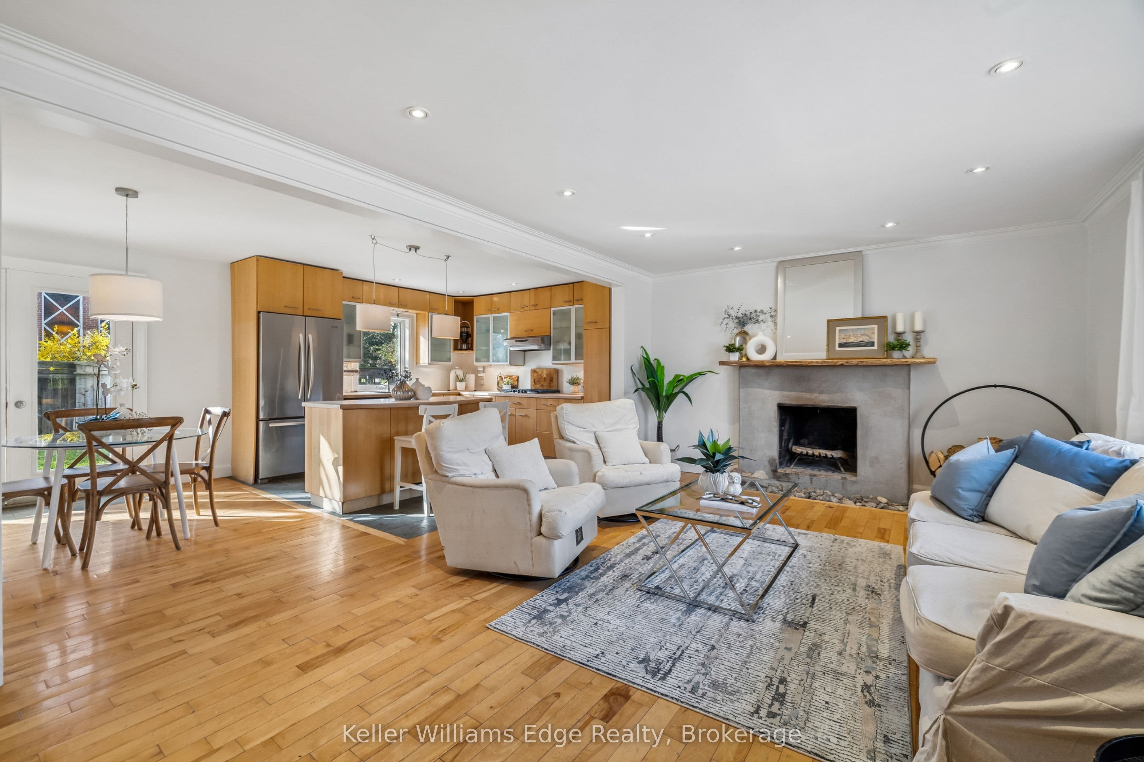 7 Washington Avenue