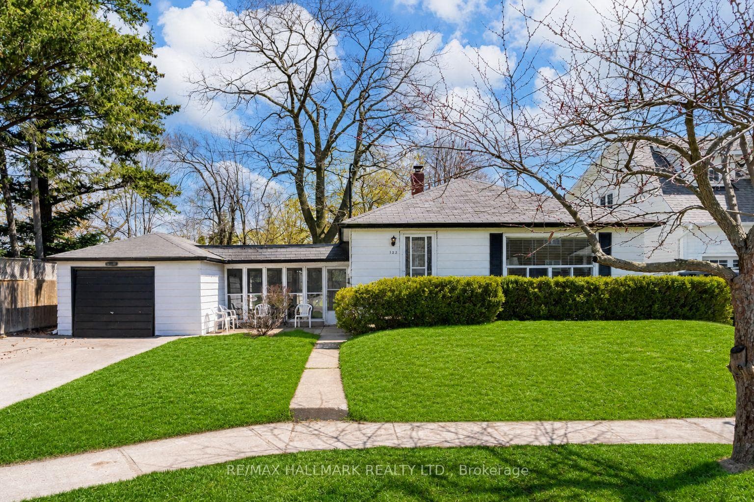 122 Hawthorne Road