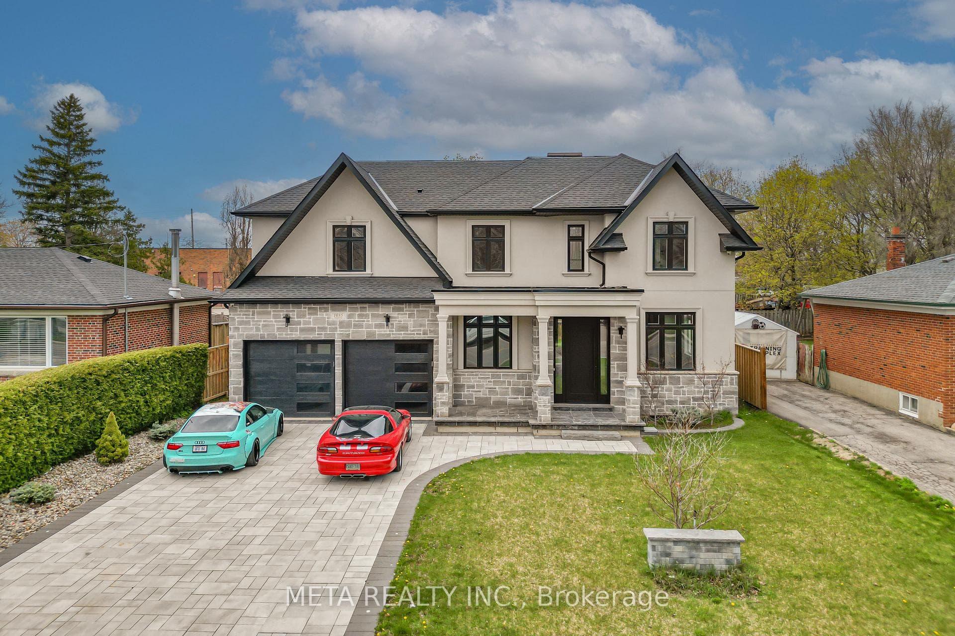 1035 Pinegrove Road