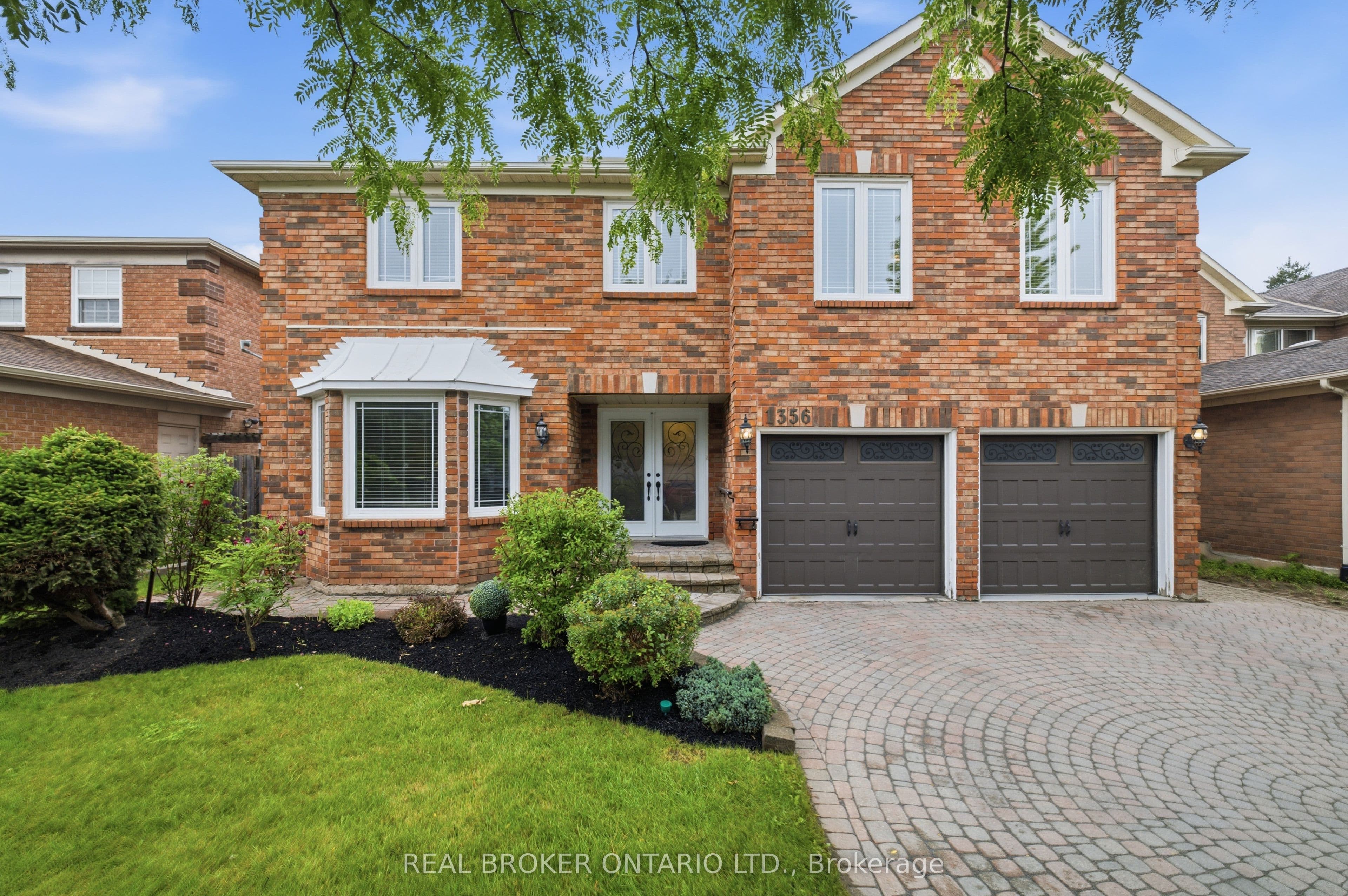 1356 Mapleridge Crescent