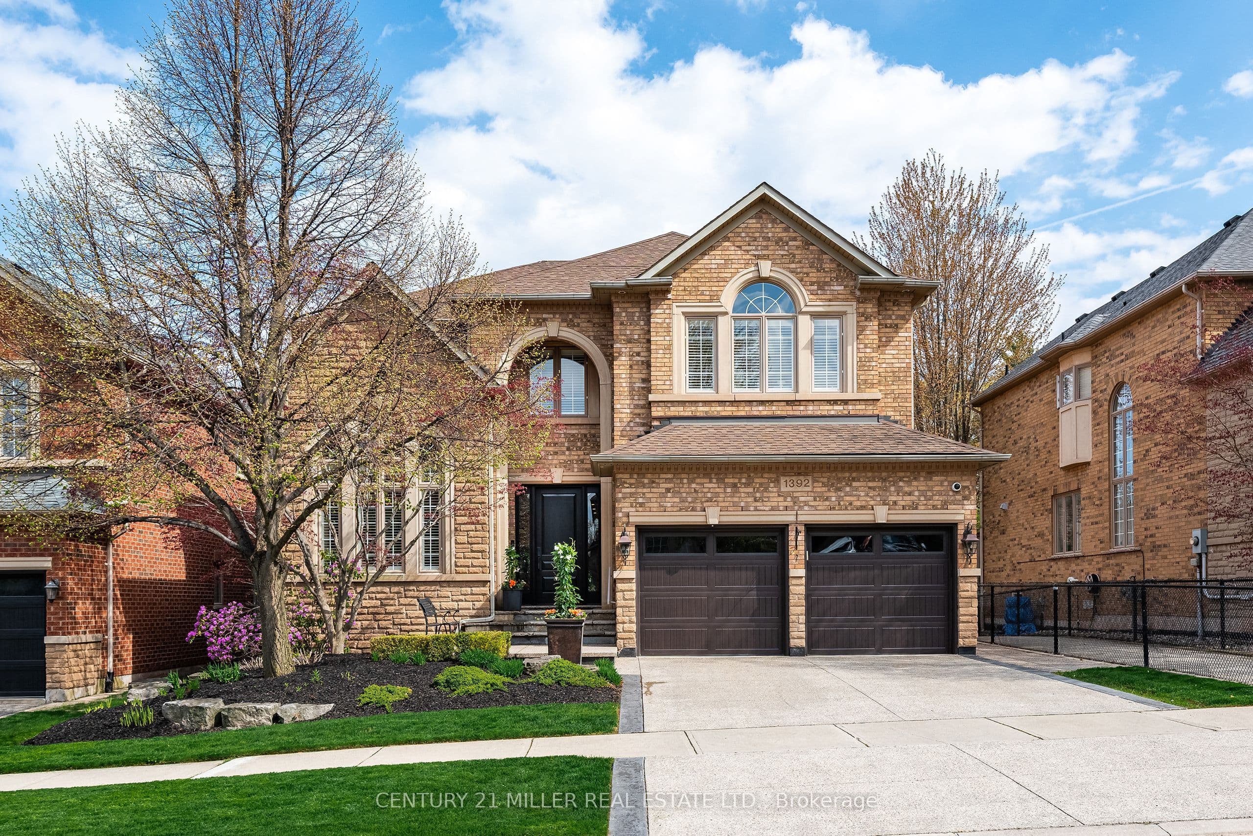 1392 Clearwater Crescent