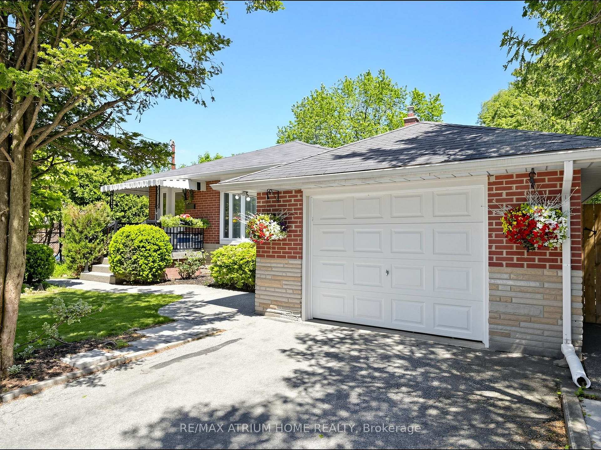 606 Parkside Drive