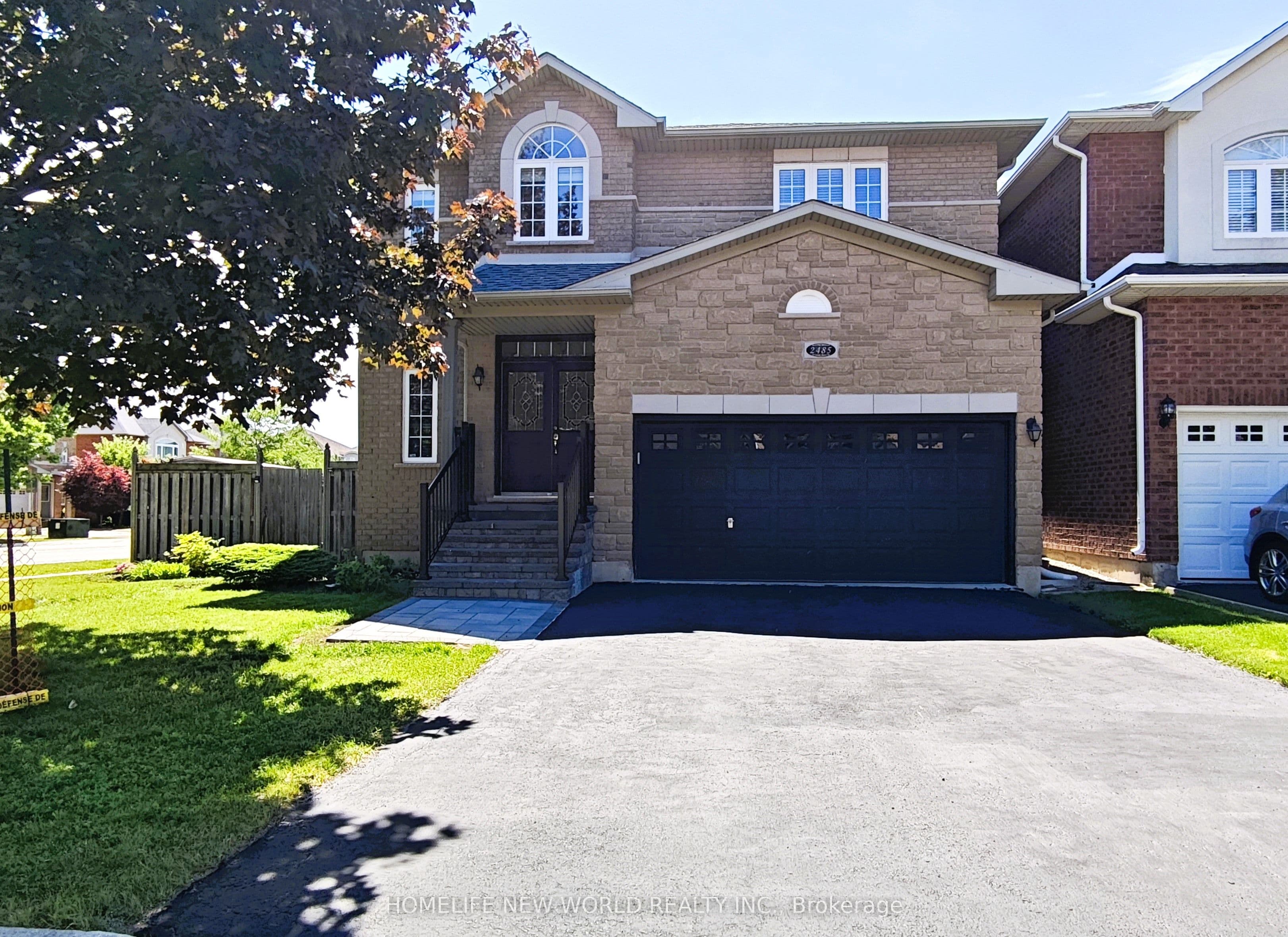 2485 BLUE HOLLY Crescent