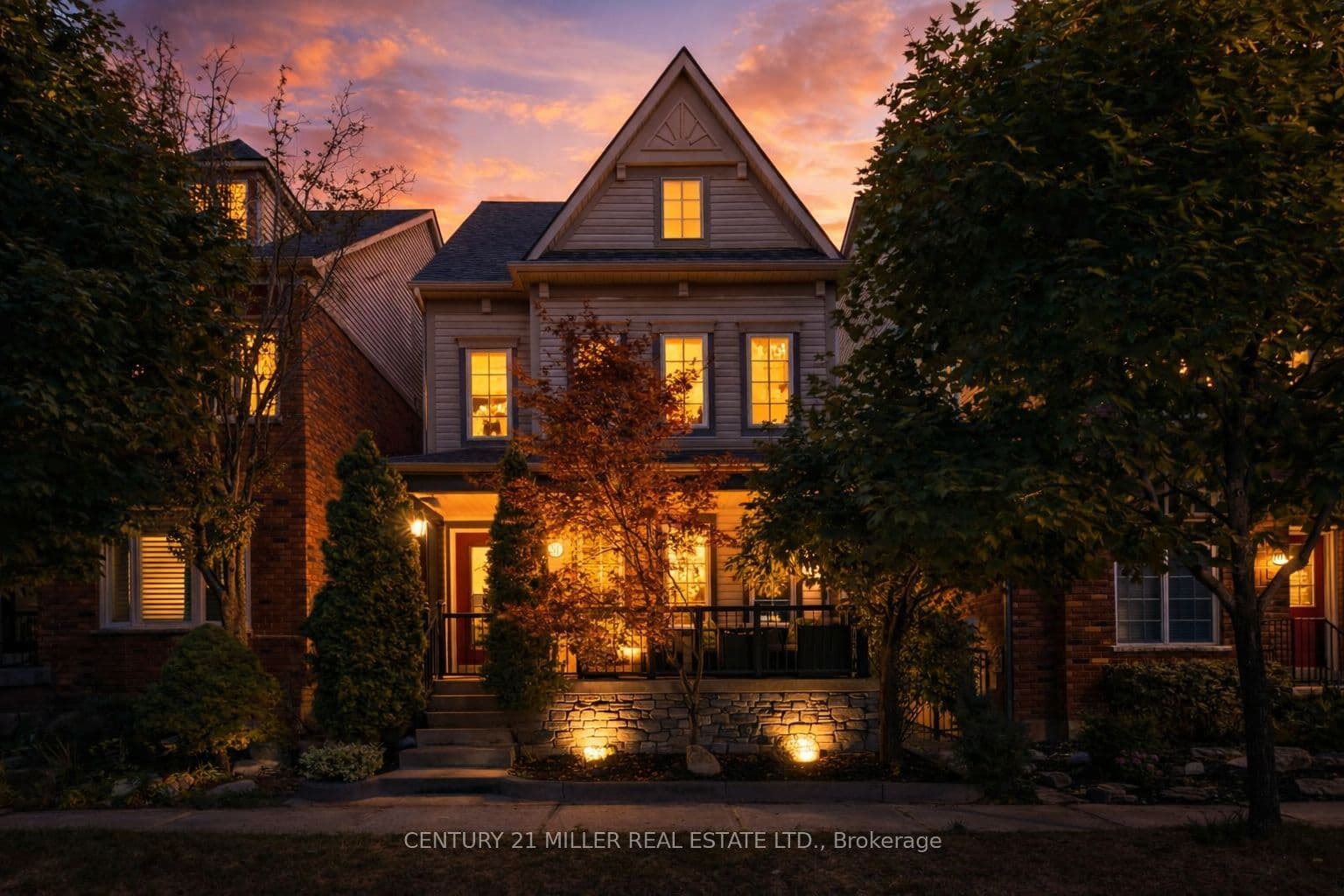 215 ROXTON Road