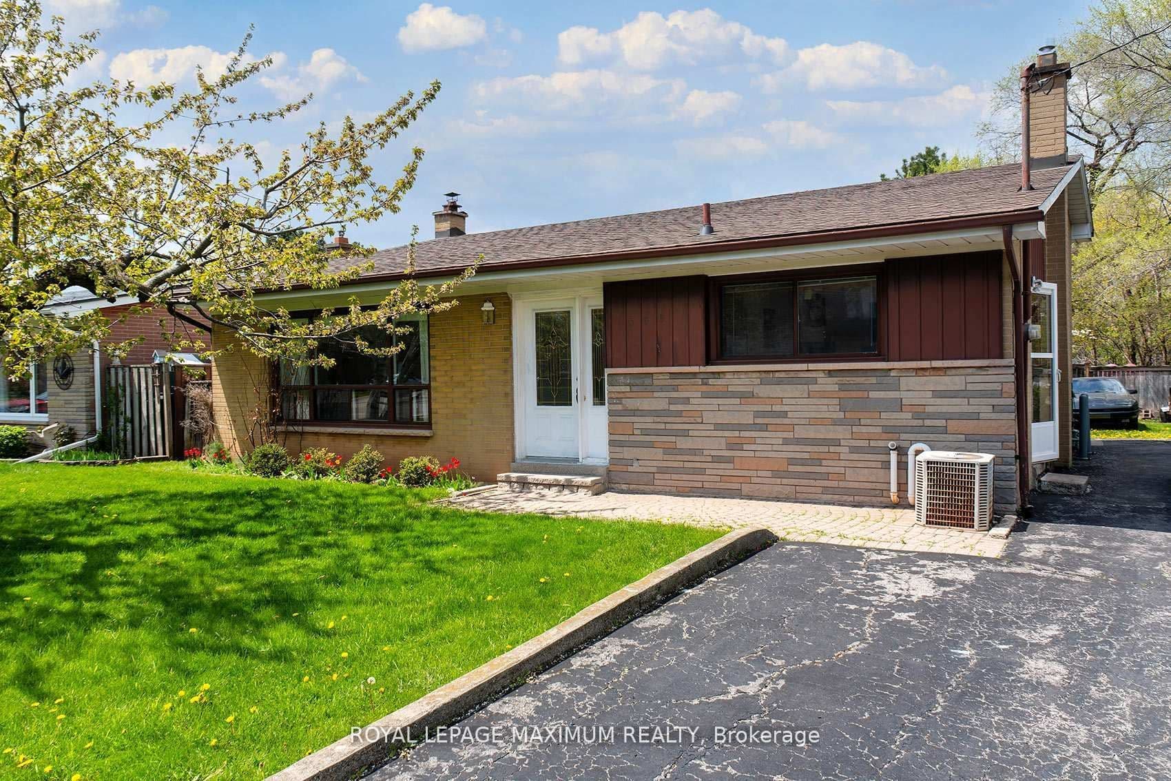 565 Pinegrove Road
